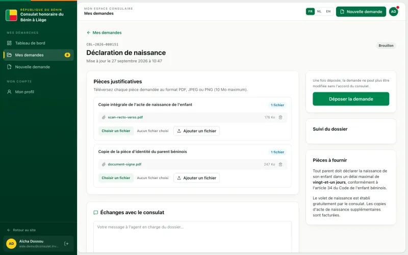 Dossier en brouillon pour la déclaration de naissance, avec ses pièces justificatives